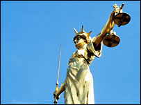 _40085152_justicefigure203